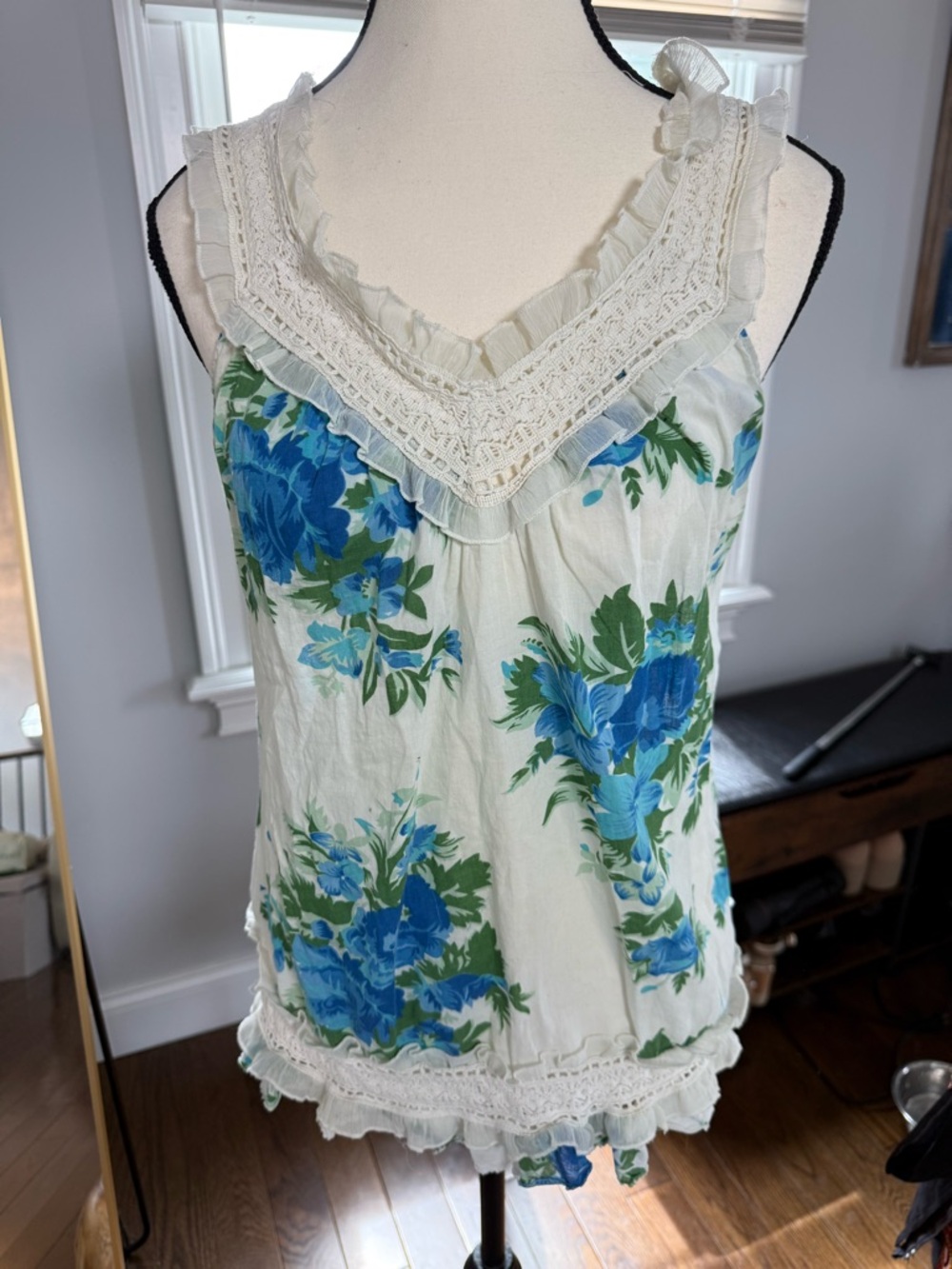 Passport White Floral Lace-Trim Camisole w Blue Green Bloom 💯 Cotton Made India